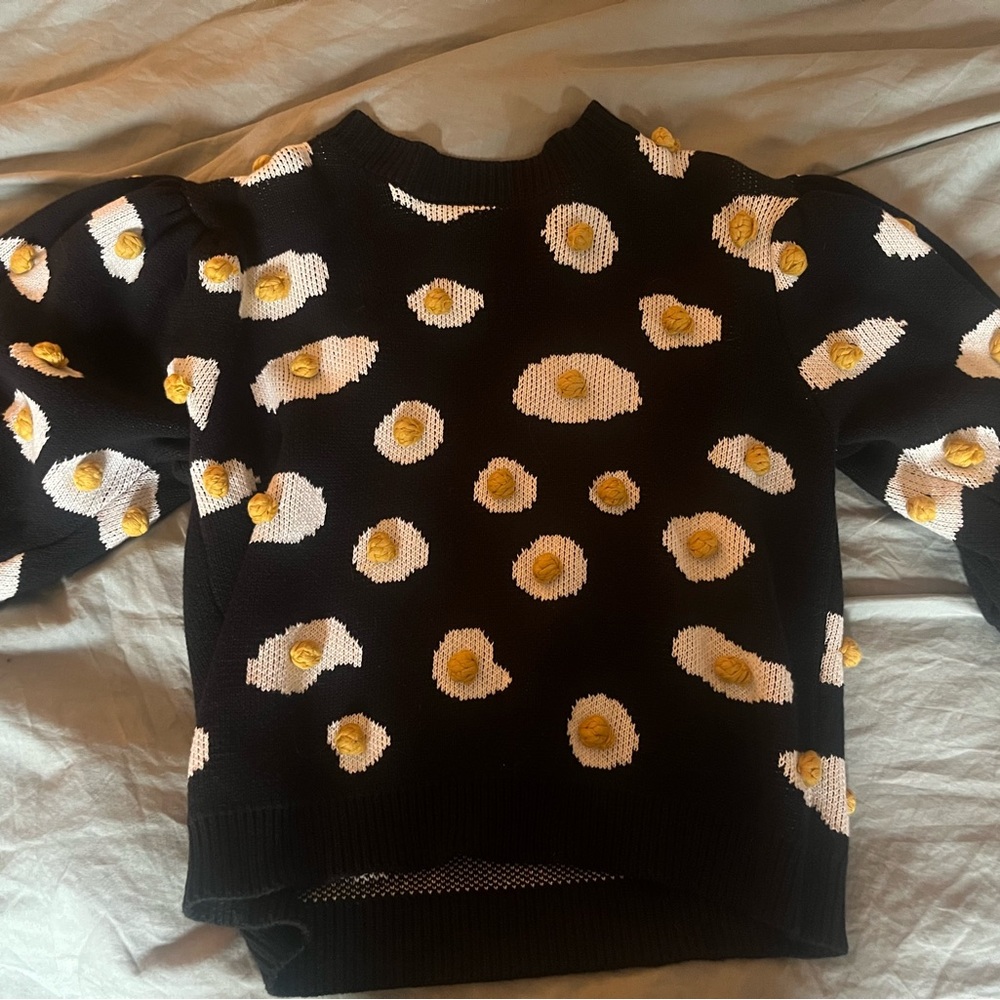 Fashion brand company egg sweater